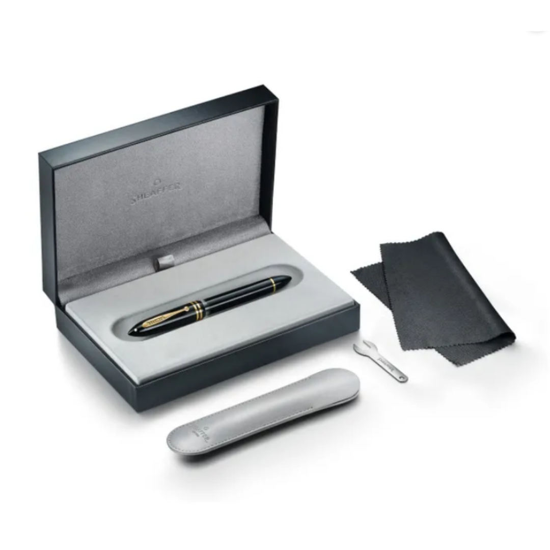 Sheaffer Balance III Glossy Black Fountain Pen GT
