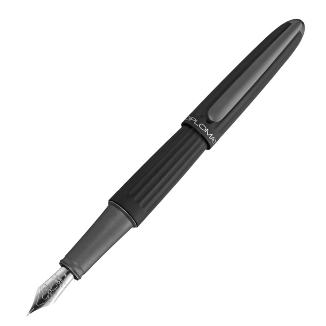 Diplomat Aero Black Fountain Pen