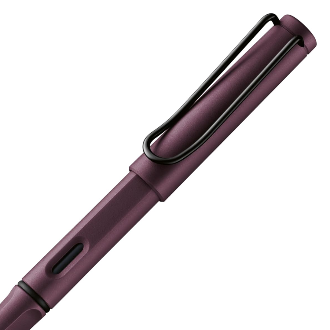 Lamy Safari Scarlet Fountain Pen
