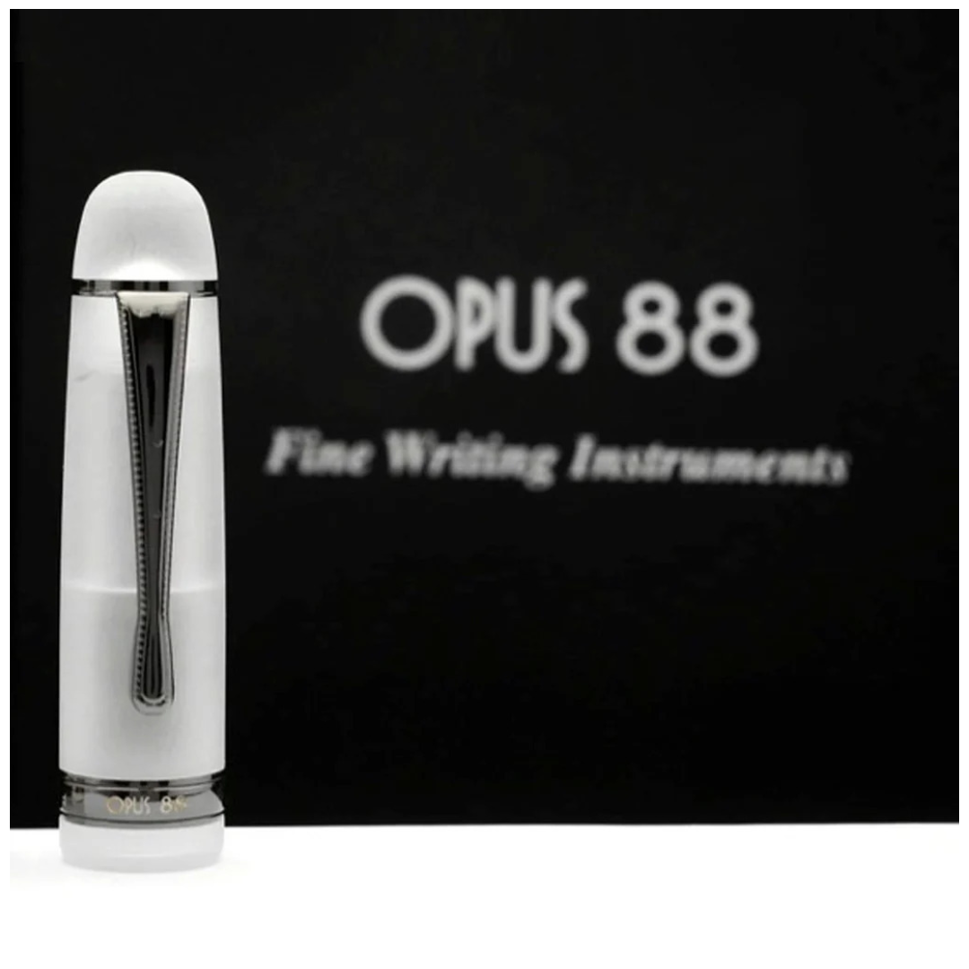 Opus 88 Jazz Holiday Fountain Pen