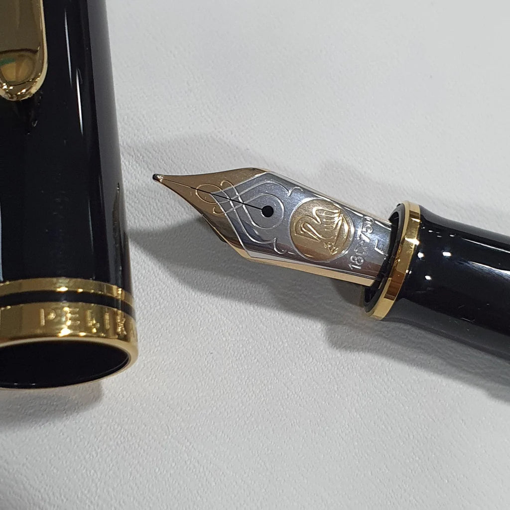 Pelikan Souveran M800 Black Blue Fountain Pen