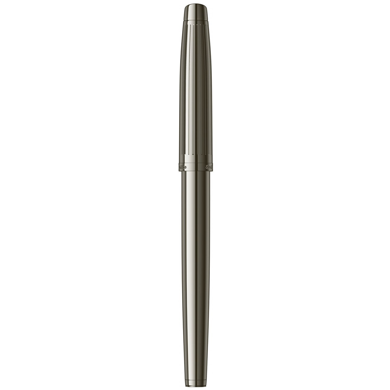 Scrikss Oscar 39 Medium nib Fountain Pen - Titanium TT on a white background
