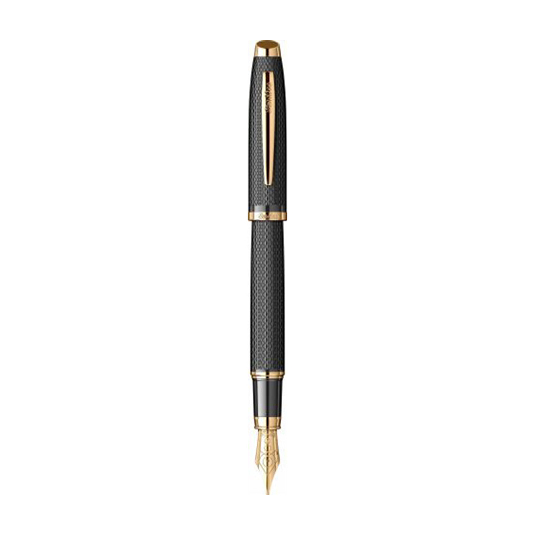 Scrikss Oscar 390 Medium Nib Fountain Pen - Matt Black GT in white Background