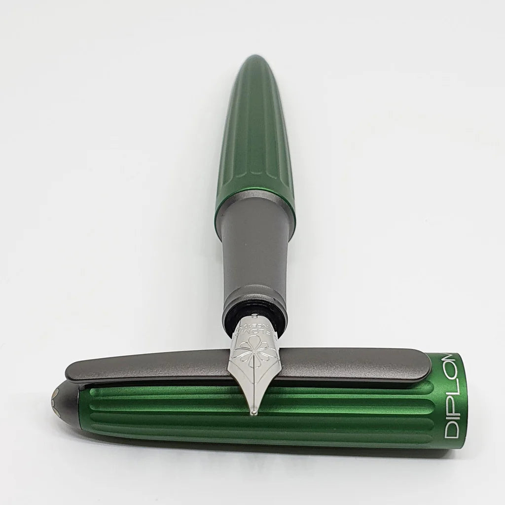 Diplomat Aero Green Fountain Pen