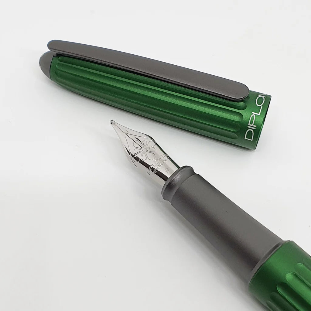 Diplomat Aero Green Fountain Pen