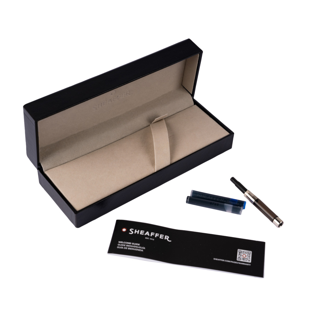 Sheaffer 100 Glossy PVD Gold Fountain Pen