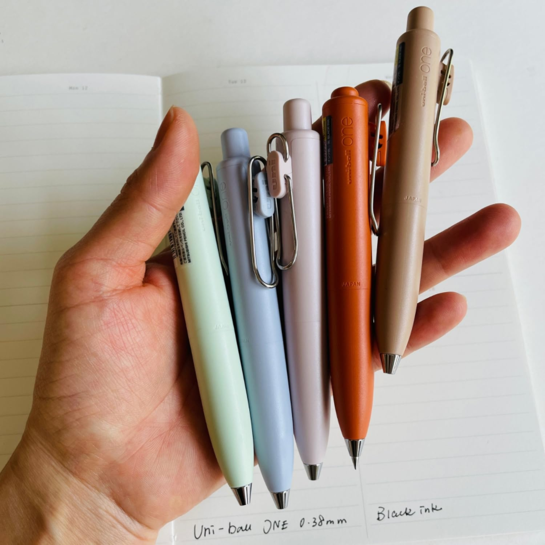 Uni Ball One P 0.38mm Gel Pen Fresh Mint (Black Ink)