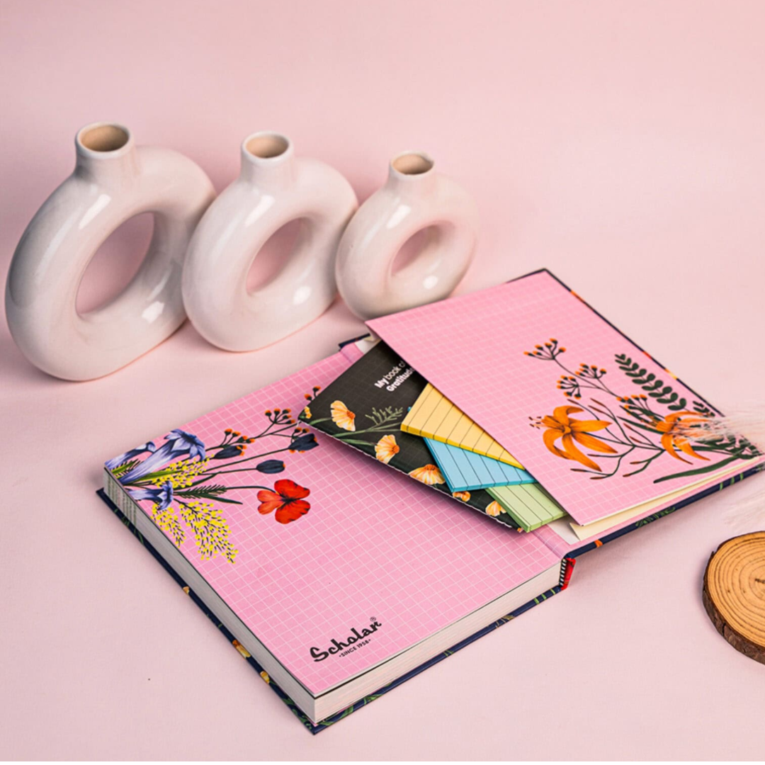 Scholar Luna Undated Planner – Teal