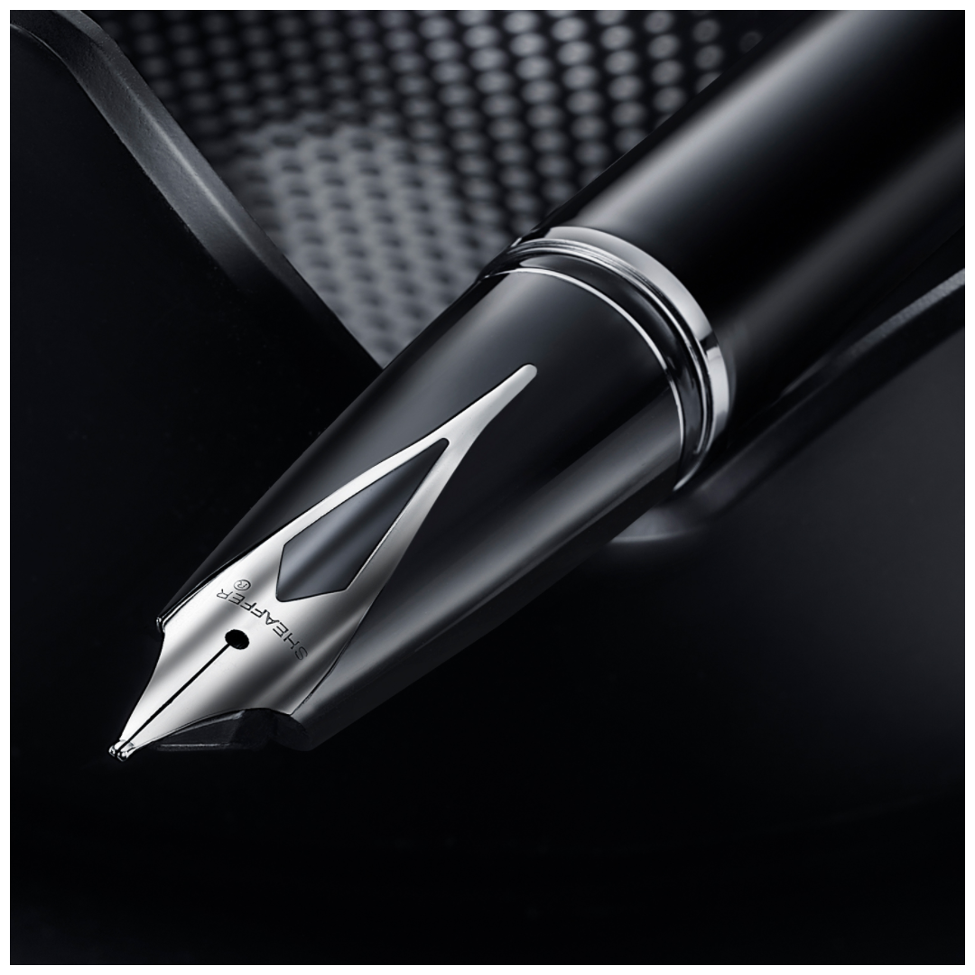 Sheaffer Legacy Inlaid Nib Fountain Pen - Glossy Black