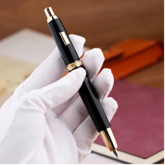 Moonman Majohn A1 Press Capless Fountain Pen Black Gold