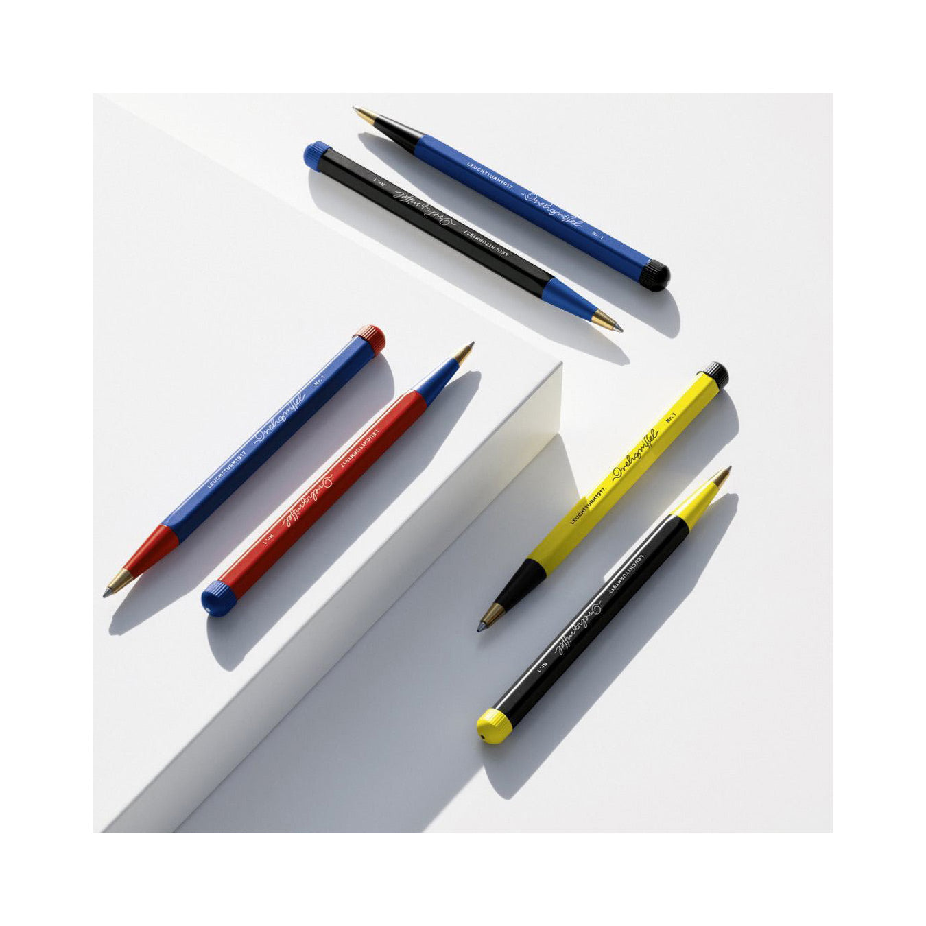LEUCHTTURM1917 Ball Point Pen with Royal Blue Ink | Bauhaus Edition | Drehgriffel No. 1 | Red/Royal Blue | Twist Mechanism