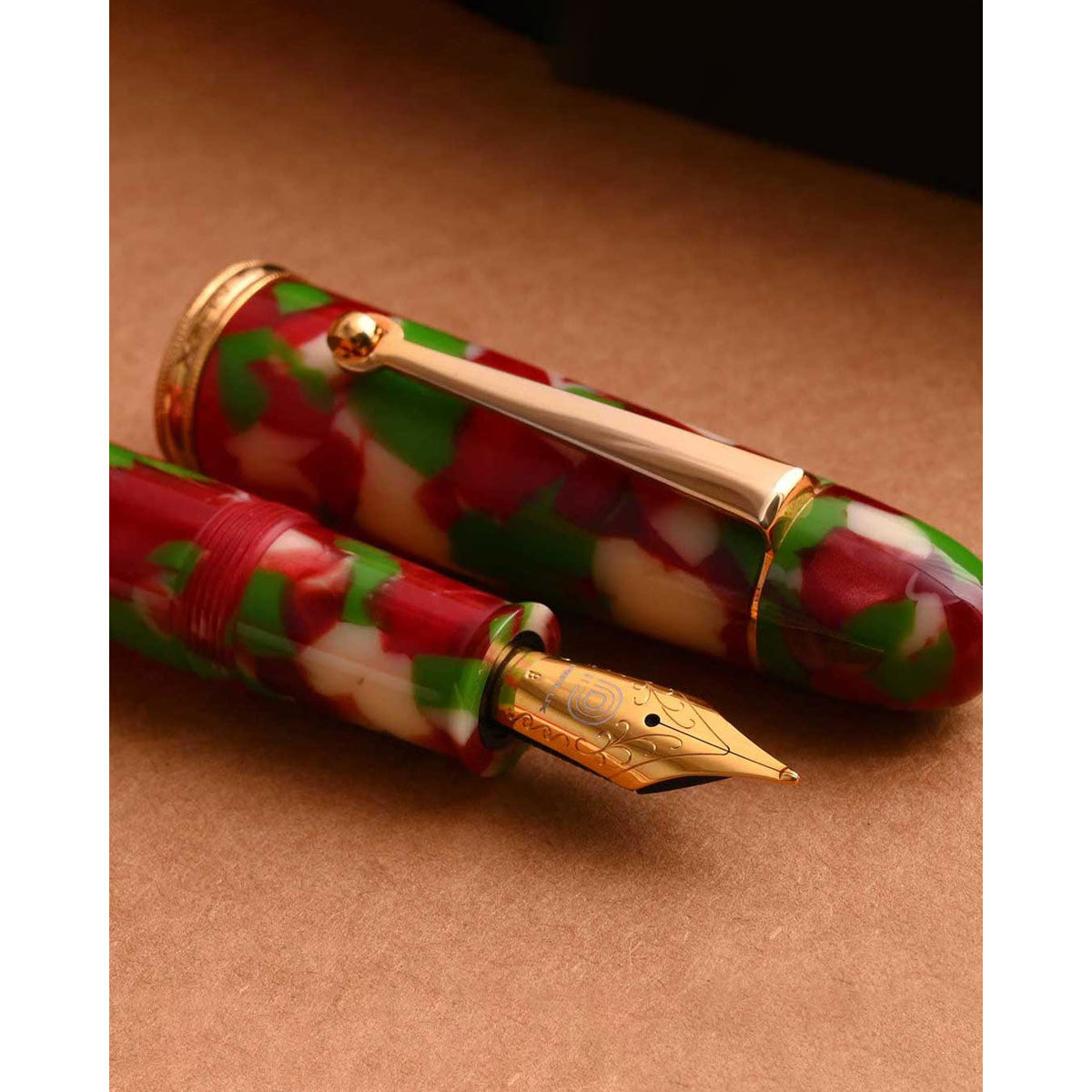 Penlux Masterpiece Grande Christmas Edition Fountain Pen