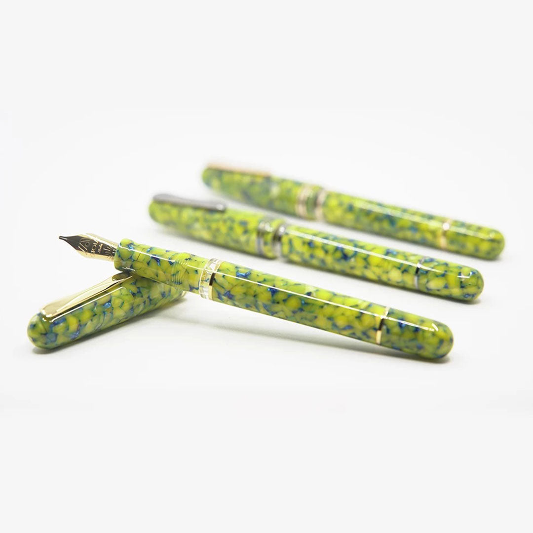 Gioia | Metis Fountain Pen | Colibri Gold | Medium Nib