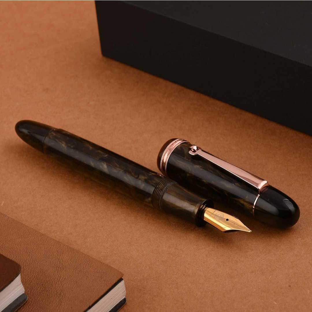 Penlux Masterpiece Grande Brown Wave Fountain Pen