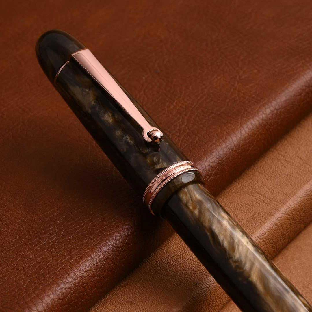 Penlux Masterpiece Grande Brown Wave Fountain Pen
