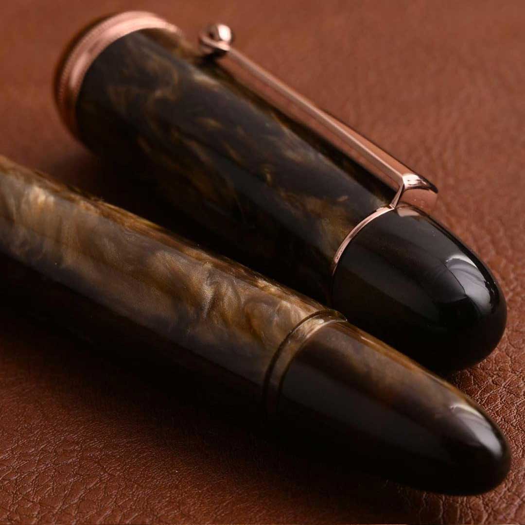 Penlux Masterpiece Grande Brown Wave Fountain Pen