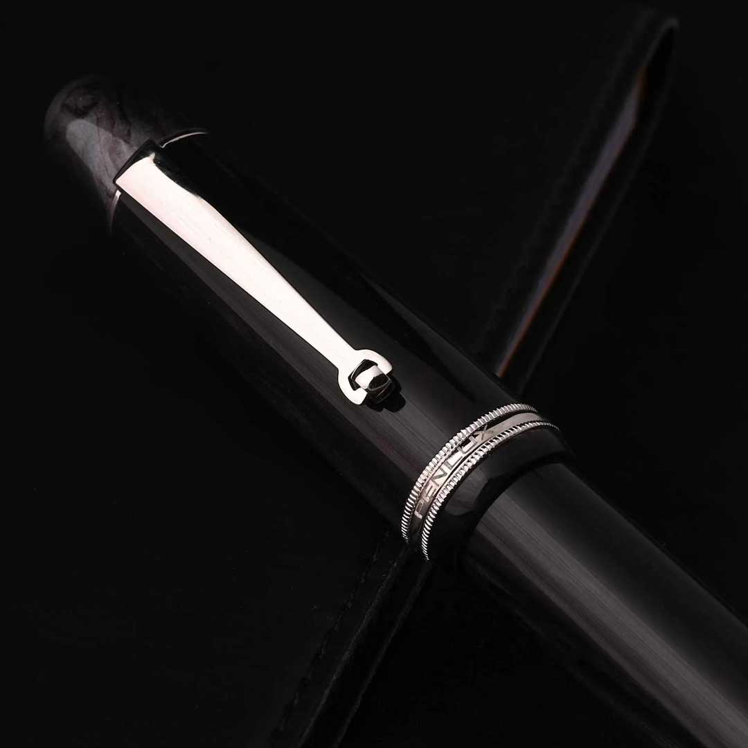 Penlux Masterpiece Grande Black Wave Fountain Pen