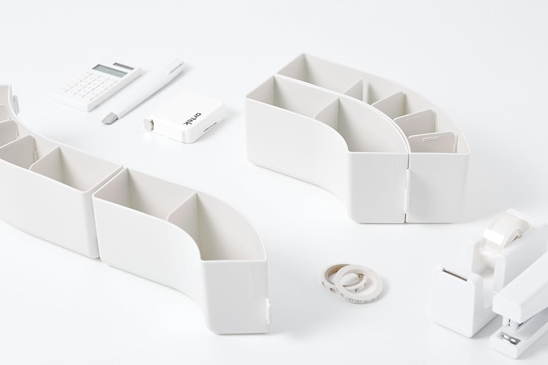 Litem Pen Stand 6 Compartment Train - Ivory